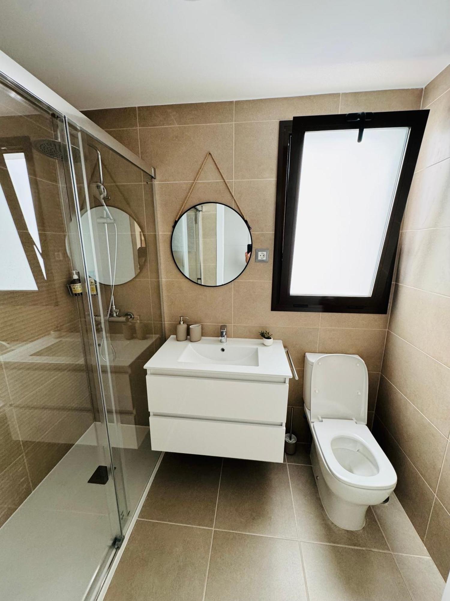 Parking Privado! Sol Y Mar Tu Hogar En La Costa Apartman Estepona Kültér fotó